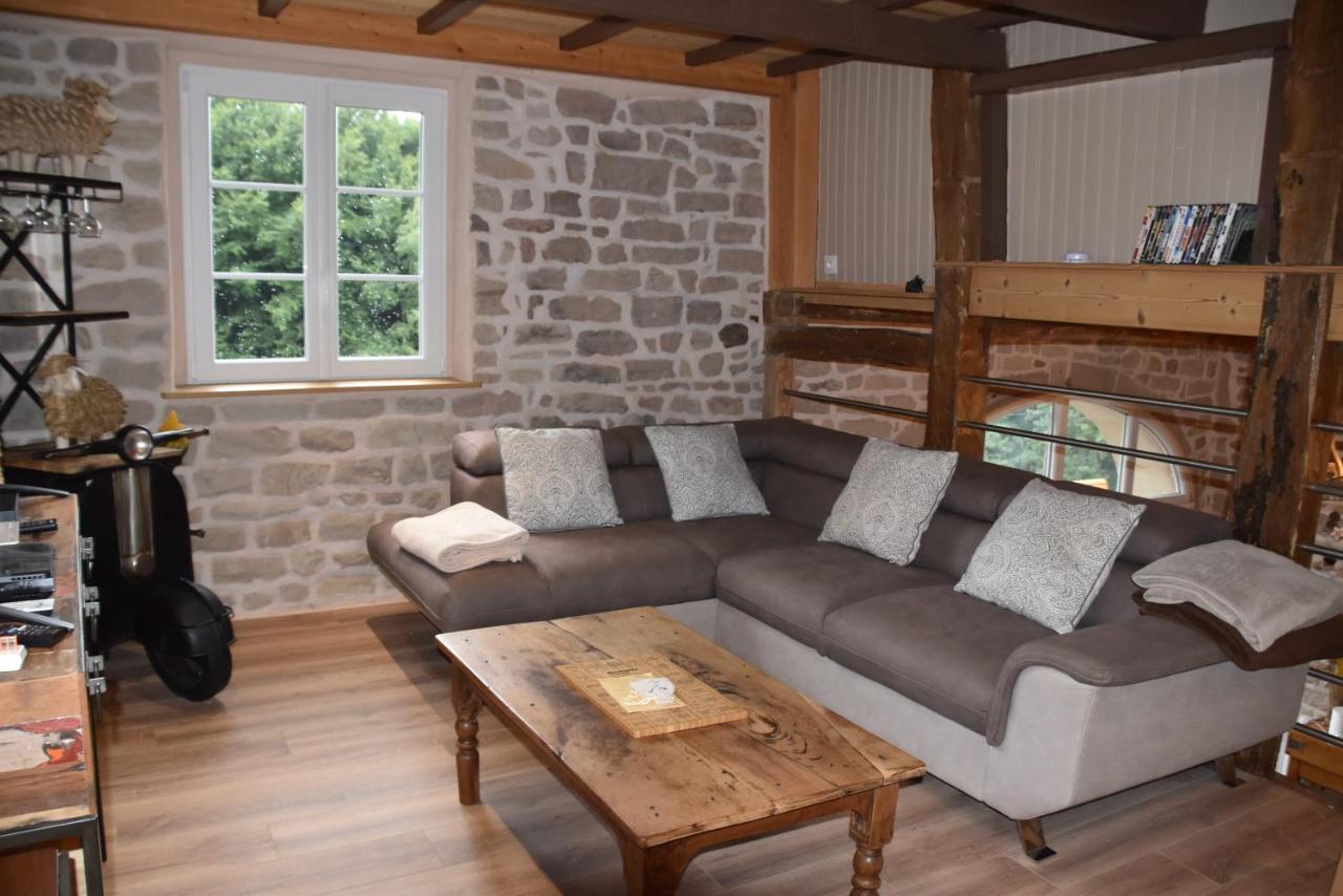 Gite Du Bois Des Hauts Les Mille Etangs La Lanterne-et-les-Armonts Luaran gambar