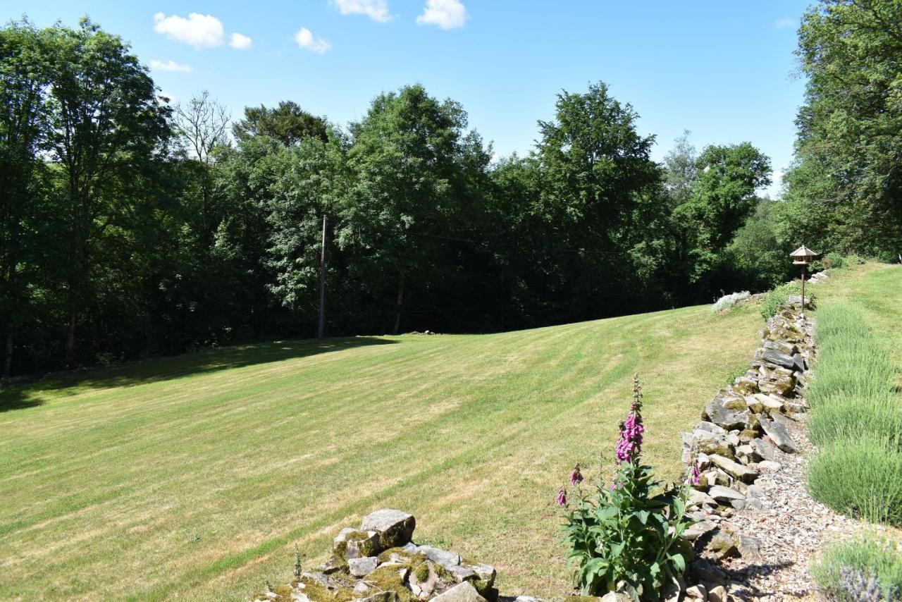 Gite Du Bois Des Hauts Les Mille Etangs La Lanterne-et-les-Armonts Luaran gambar
